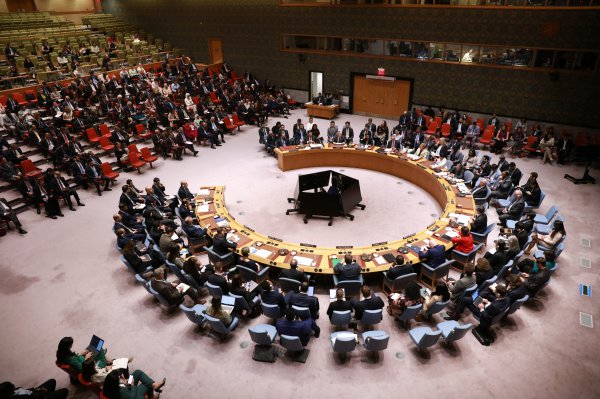 卡塔尔首相在安理财批以色列，阿拉伯多国划安全“红线”