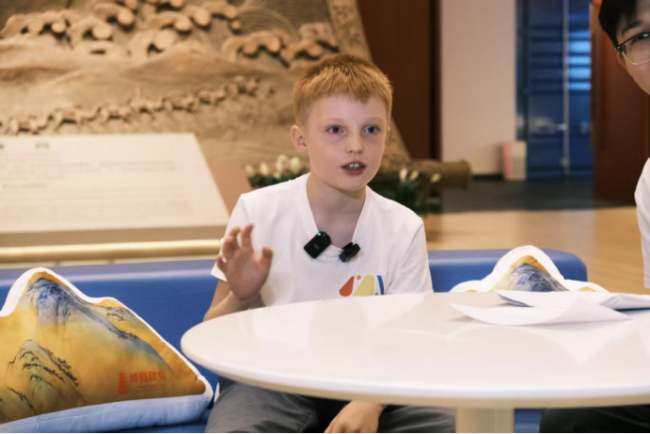 驶向分享的异日：高铁时间的文化传播新范式